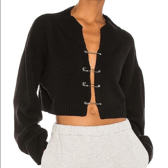 Danielle Guizio Sweaters - Danielle Guizio Black Safety Pin Cropped Sweater
